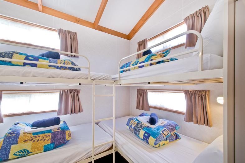 Warragul Gardens Holiday Park Room photo